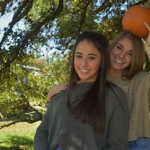 Meet your Posher, Maia